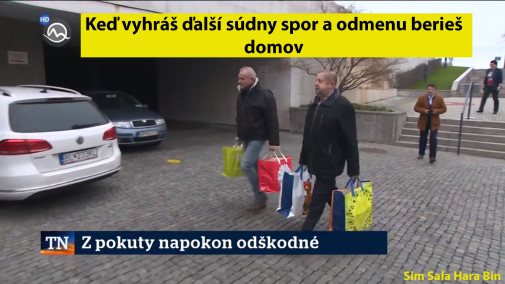 Jeden pár rúk nestačí . . .